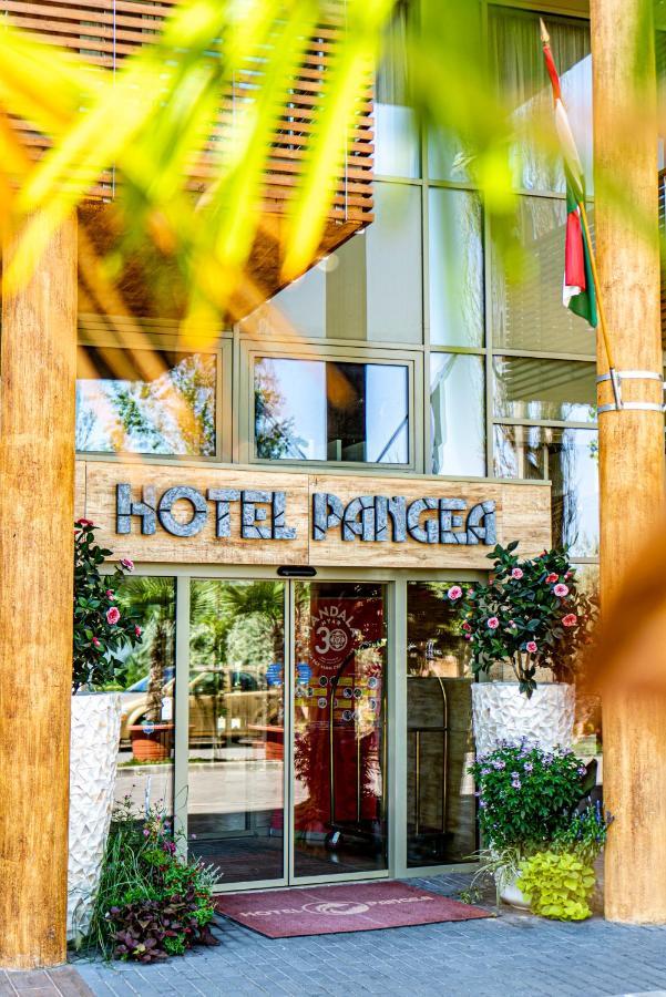 Pangea Hotel Nyíregyháza Kültér fotó